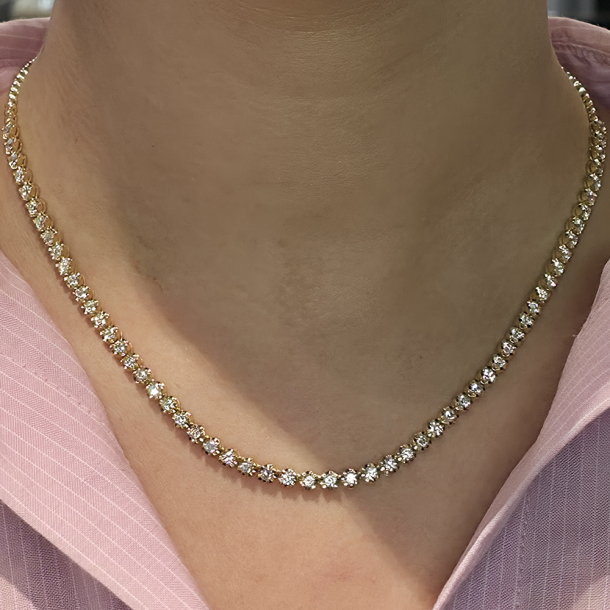 18KT TENNIS COLLIE M/4,62ct DIAMANTER 43,5CM