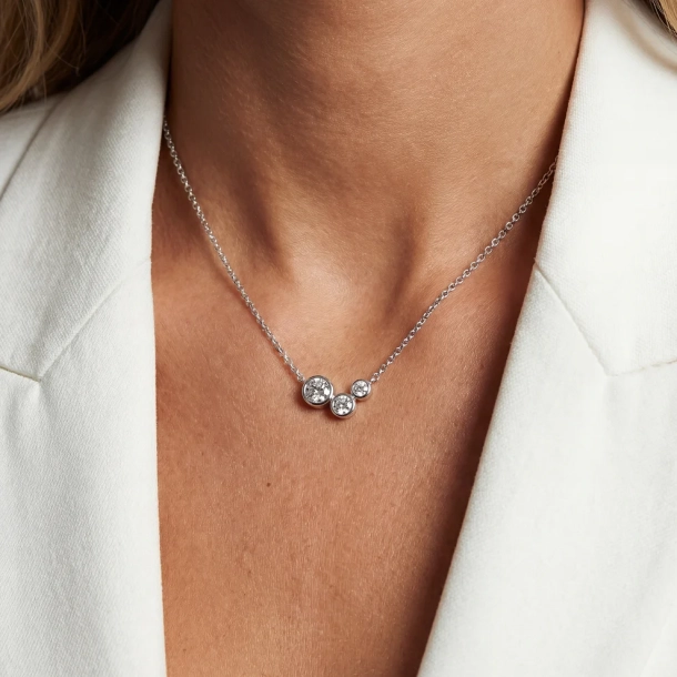 SJ S�lv Sardinien TRE Halsk�de