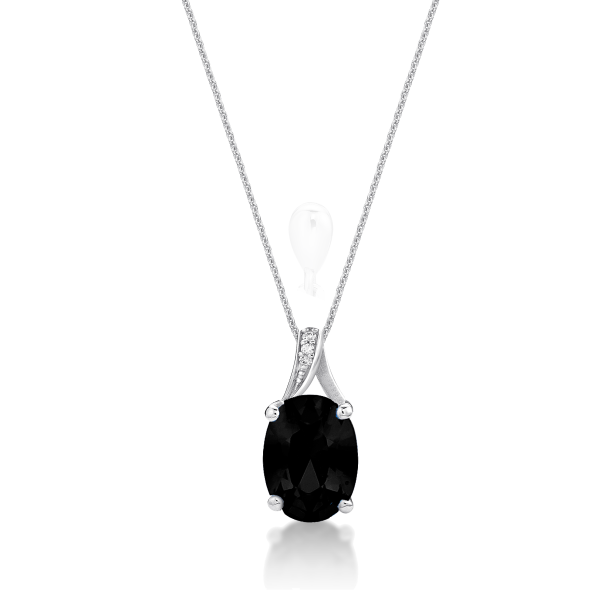 Smykkebox 689 bestende Slvkde med slvvedhng&nbsp;med smuk sort zirkonia med hvide