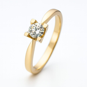 14KT.RING 0,30 TW.VS