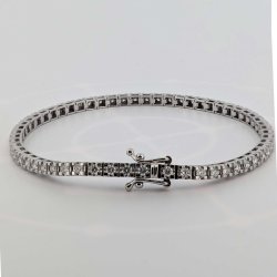 18 Kt Hvidguld Tennis Armbnd m/2,03 ct TW/SI