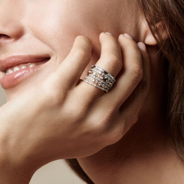 Nuran 14 kt Noelle Ring 0,21ct A3057rg021