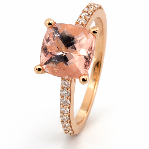 14 Kt Guldring m/Brill/Morganit