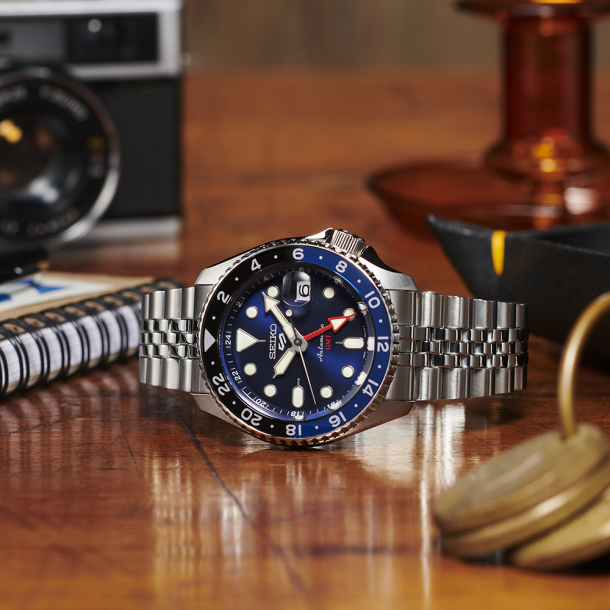Seiko 5 GMT Special Edition SSK003K1