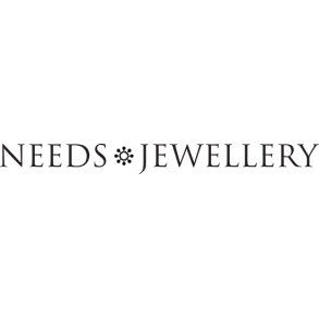 Needs Jewellery designet smykker i en overkommelig prisklasse designet af Marianne Gammelgaard